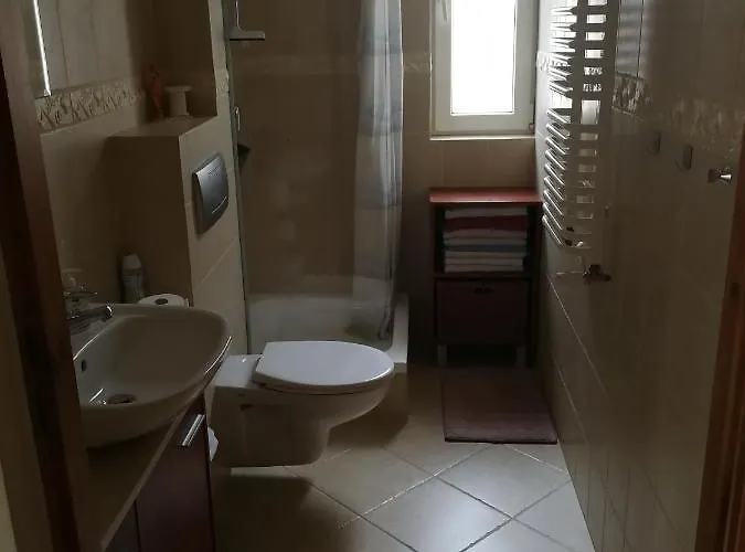 Dom Nad Jeziorem Na Kaszubach Myszewko