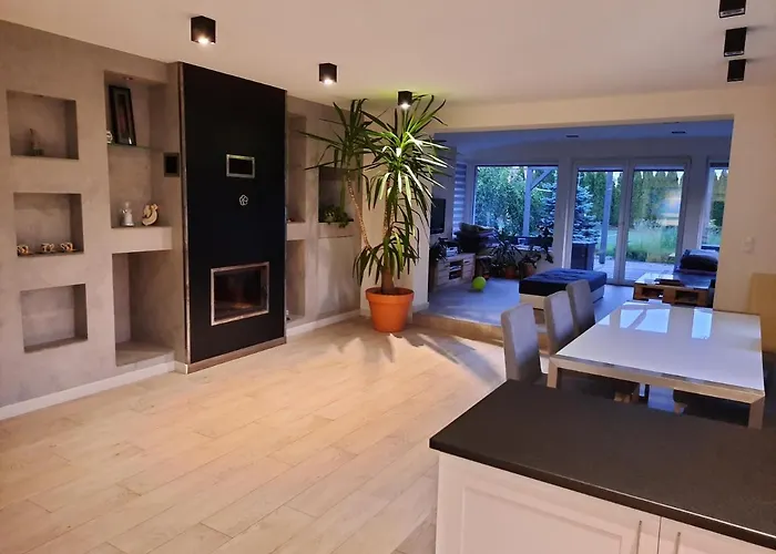 Dom Nad Jeziorem Na Kaszubach *